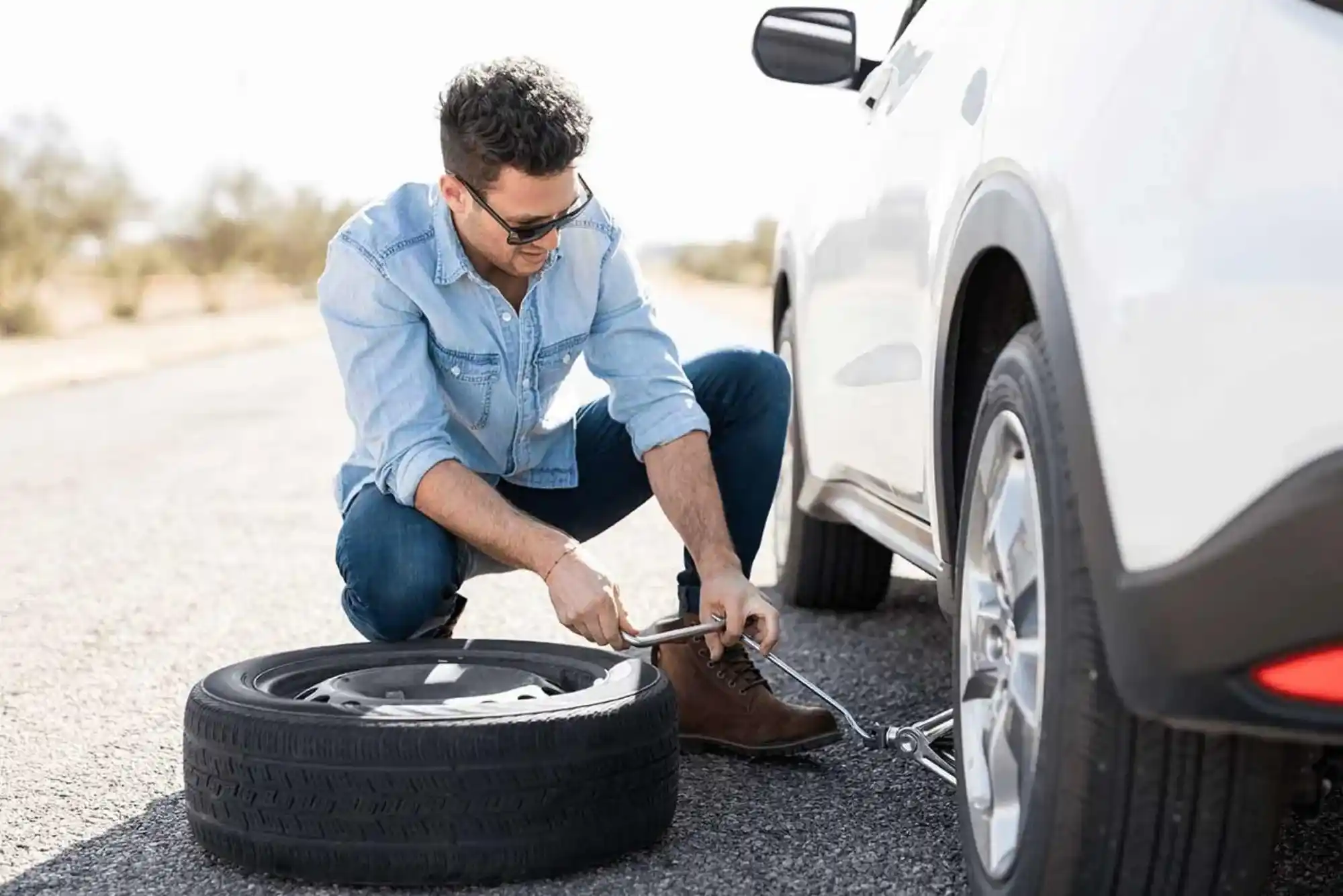 How to Change a Car Tyre