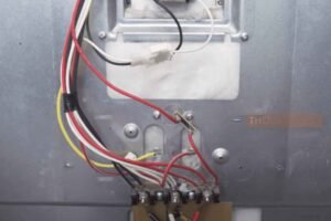 Why Your Oven Smells Like Burning Wires and How to Fix It