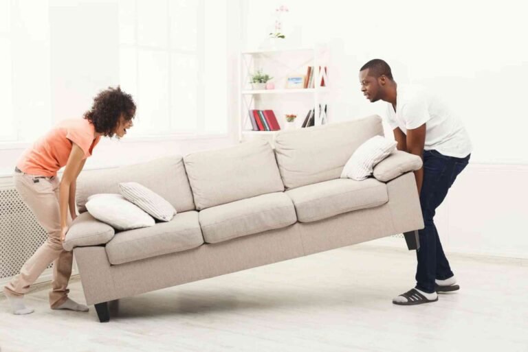 How to move heavy furniture, step by step: